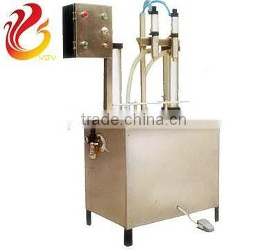 Semi-Automatic Oil Filling Machine