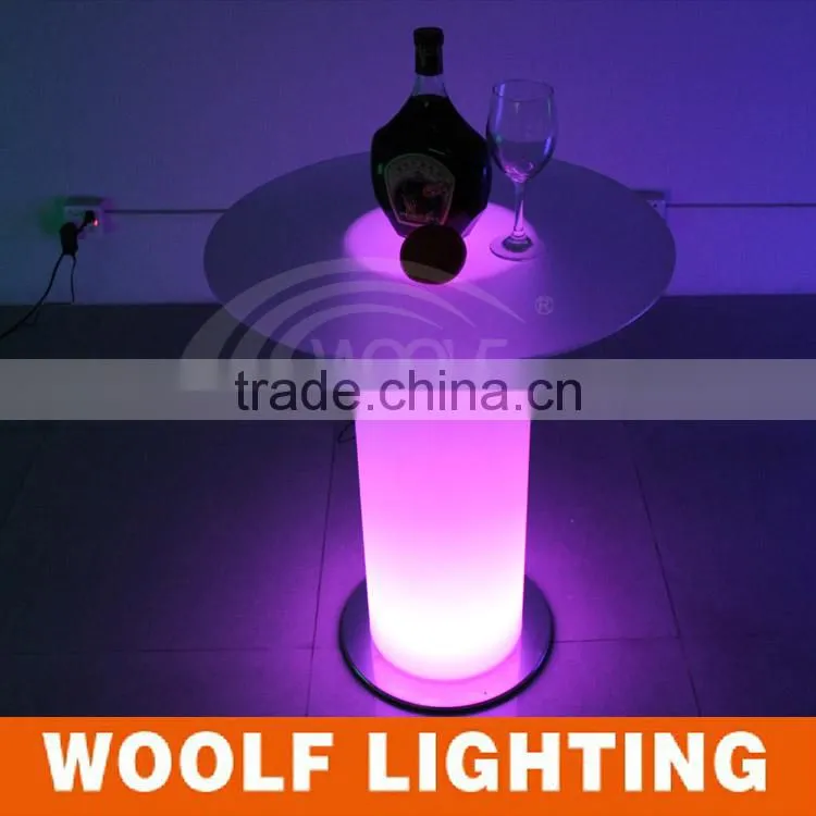 Warm Light Fashion Look Rechargeable LED Pillar Table for Party Events and Indoor Decoration