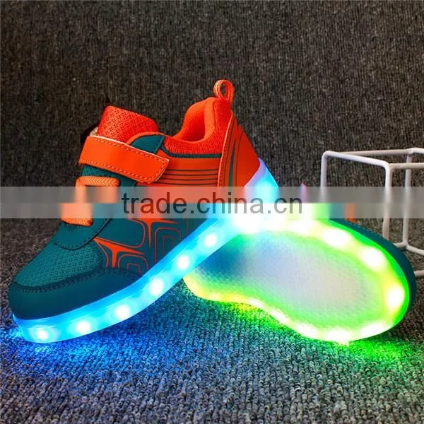 Custom Wholesale Fashion Led Light up Flashing Led Shoes