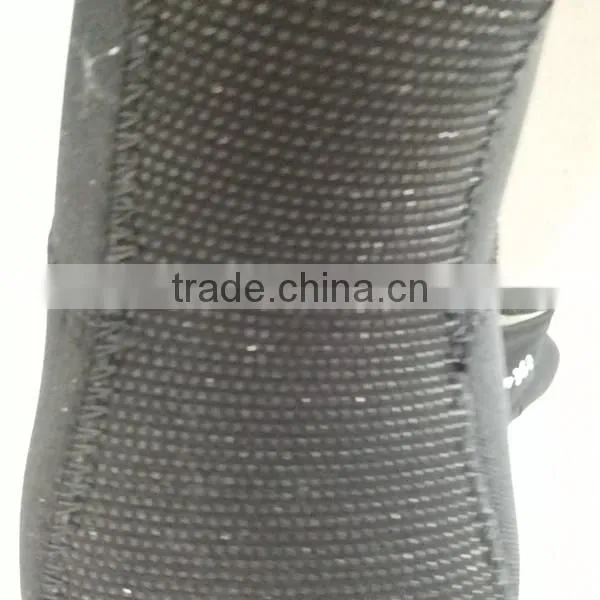 Durable and breathable waterproof neoprene socks