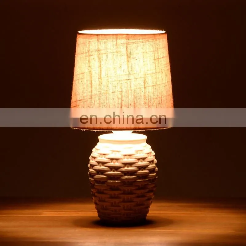 ceramic home decoration table lamp made in China