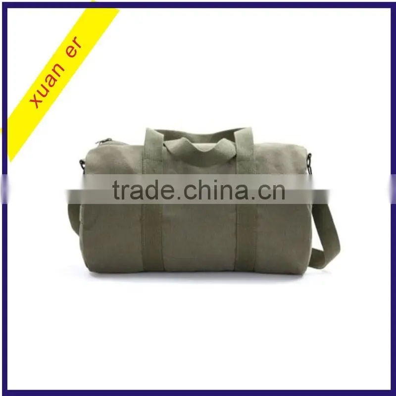 Wholesale cheap waterproof canvas duffel sport bag in alibaba china
