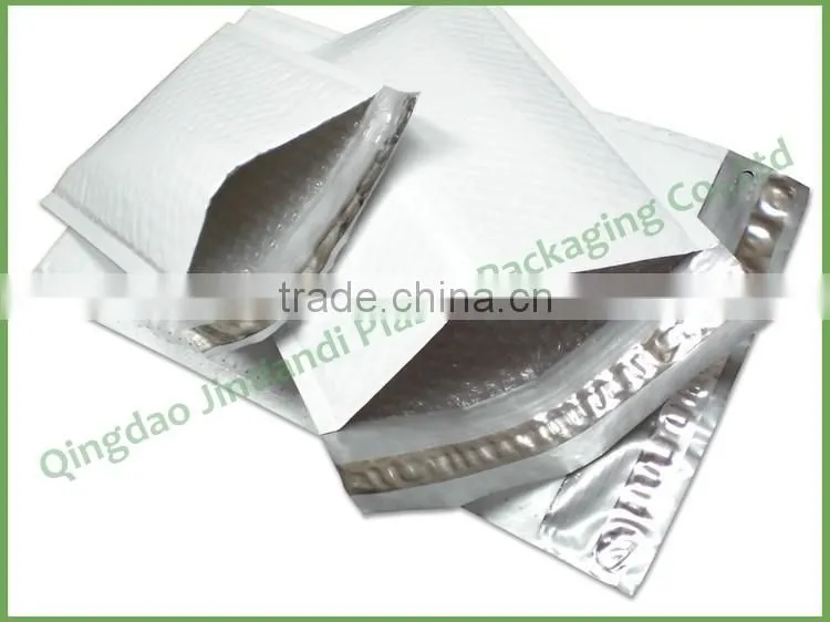Chinese Factory Custom Printed Protective Bubble Mailing Bags with Self-adhesive Strip