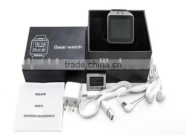 2015 New Fashion Design Bluetooth Smart Watch Phone