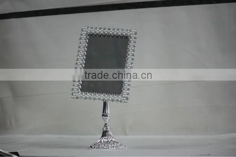 metal mirror frame