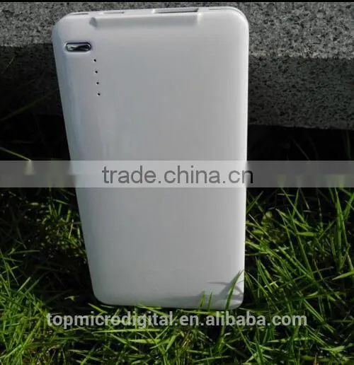 March power bank 3 in 1 power bank 4000mAh Extra-Slim Plated metal middle frame
