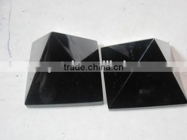 Newest Fashion Obsidian Natural Quartz Pyramid