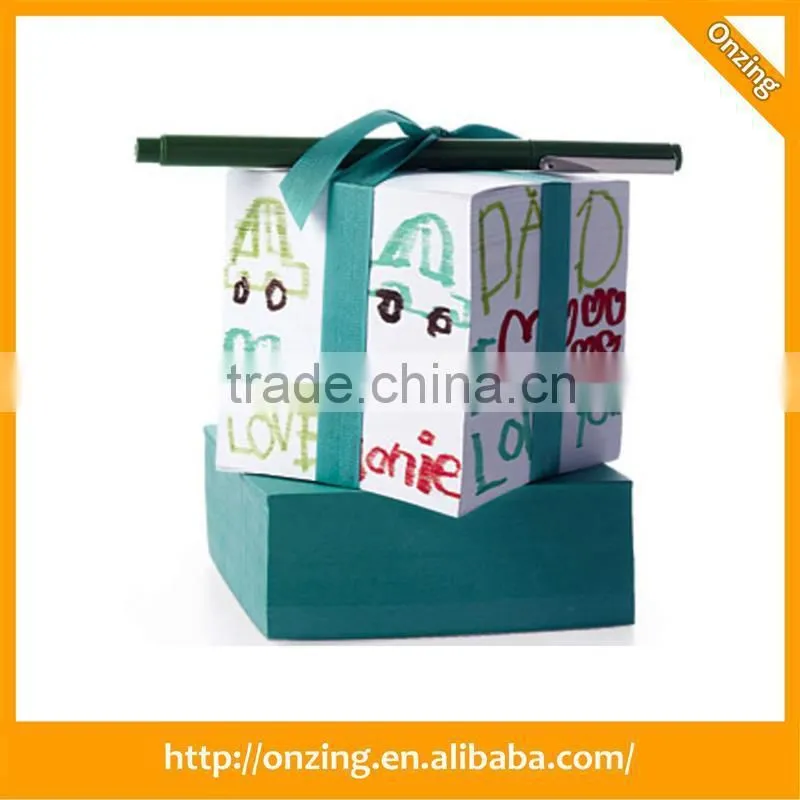 Different shapes multi colors paper model cube