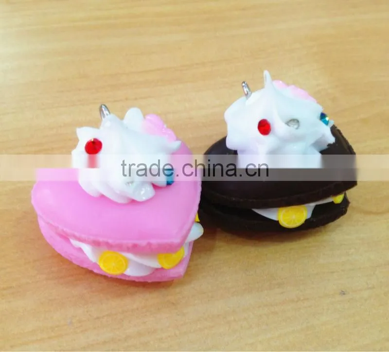 Plastic macaroon for decoration or display in cake shop