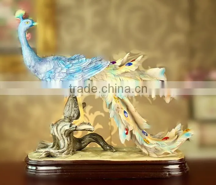 High Quality small resin peacock chair