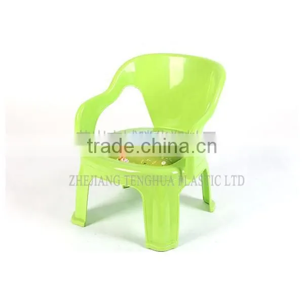 Hot-selling and Eco-friendly Plastic Chair, Baby Chair with Sound