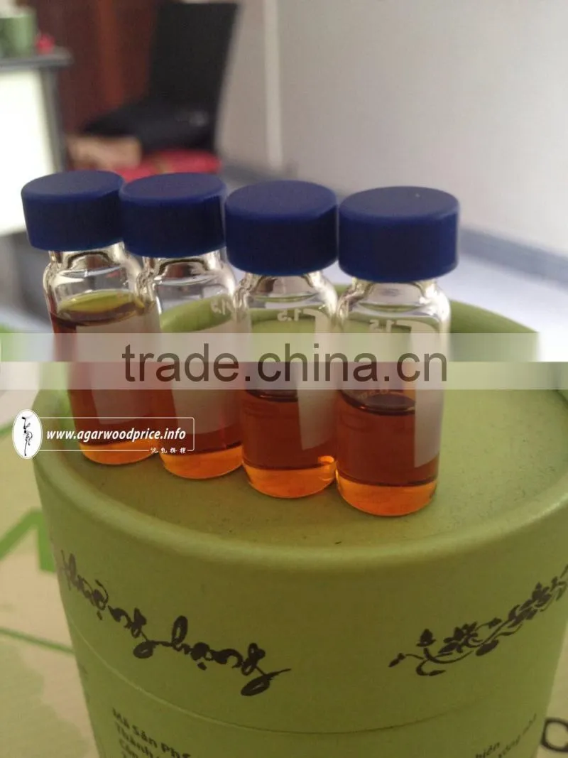 Vietnamese Agarwood Essential Oil - High quality - No chemical added for those who want stable supply