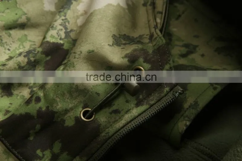 2017 Hot Sale Camo Wholesale Softshell Jacket