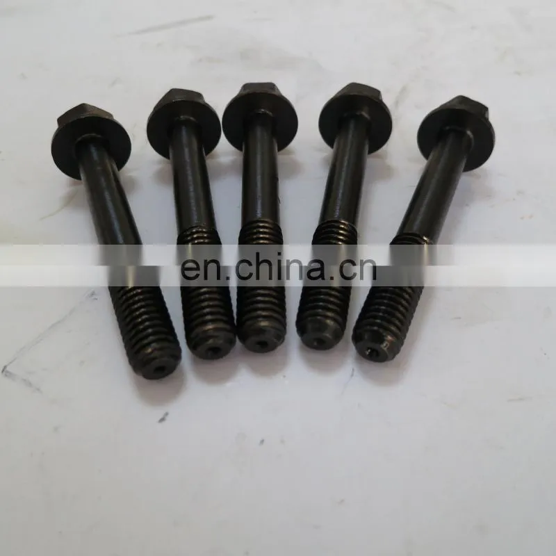 Hot sale Diesel engine spare parts K38 engine hex bolt 3066498