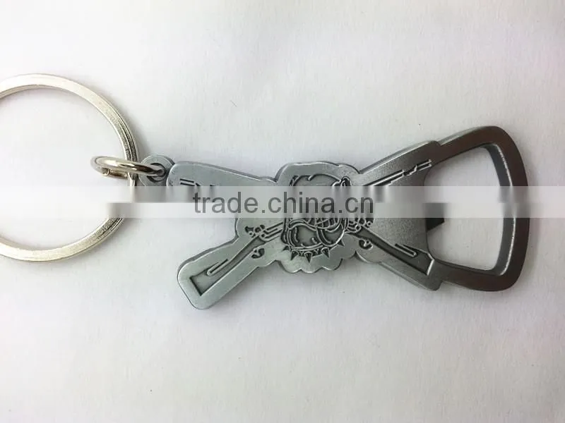Cyclones chicken circular gold plating soft enamel metal key chain