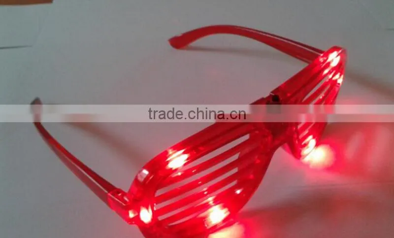 plastic red blue led Cute Shutters Shape LED Flash Glasses For Dances / Party Supplies Decoration