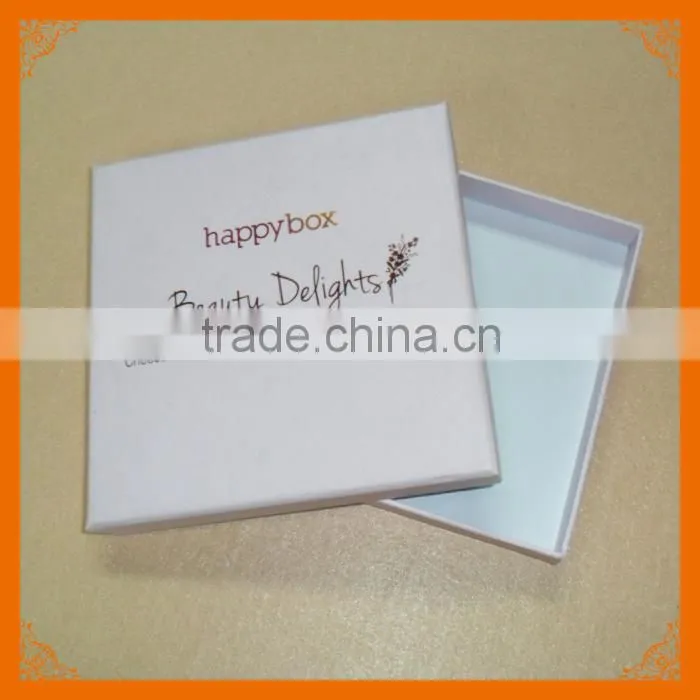 small handmade gift packing box for wedding