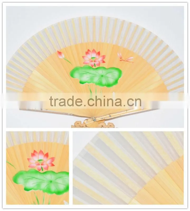 Japanese Style Silk Bamboo Fan With Lotus