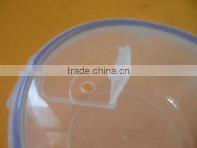 Transparent plastic box