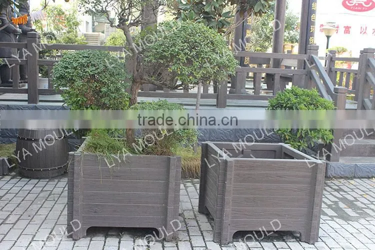 Moderate price concrete fence post mould