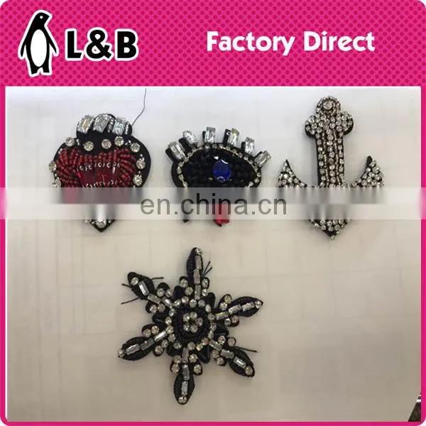 New design latest fashion rhinestone applique