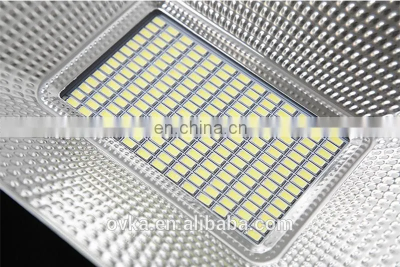 China Supplier Solar Outdoor Waterproof LED Flood Light IP65 10W 20W 30W 50W Energy Saving