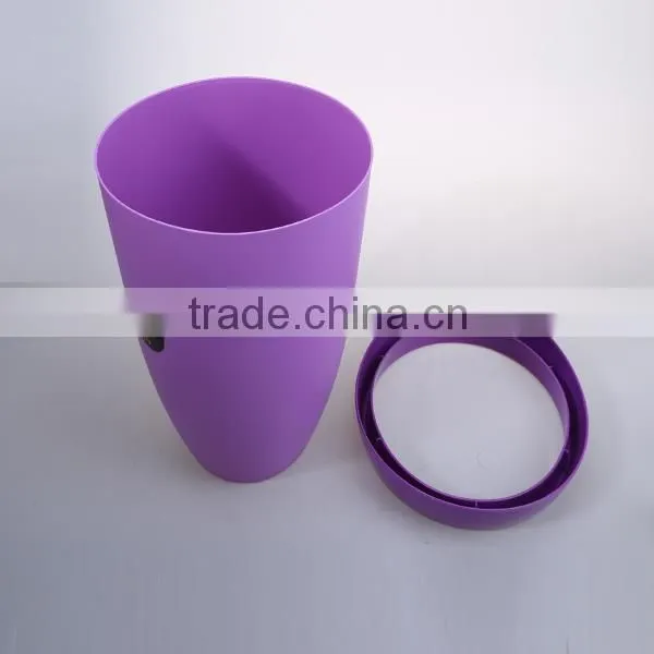 Colorful Elegant Plastic Trash Bin for office