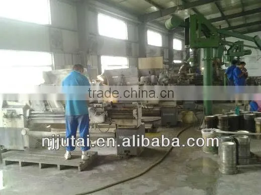 High impact strength low coefficient of friction Ceramic cylinder liner