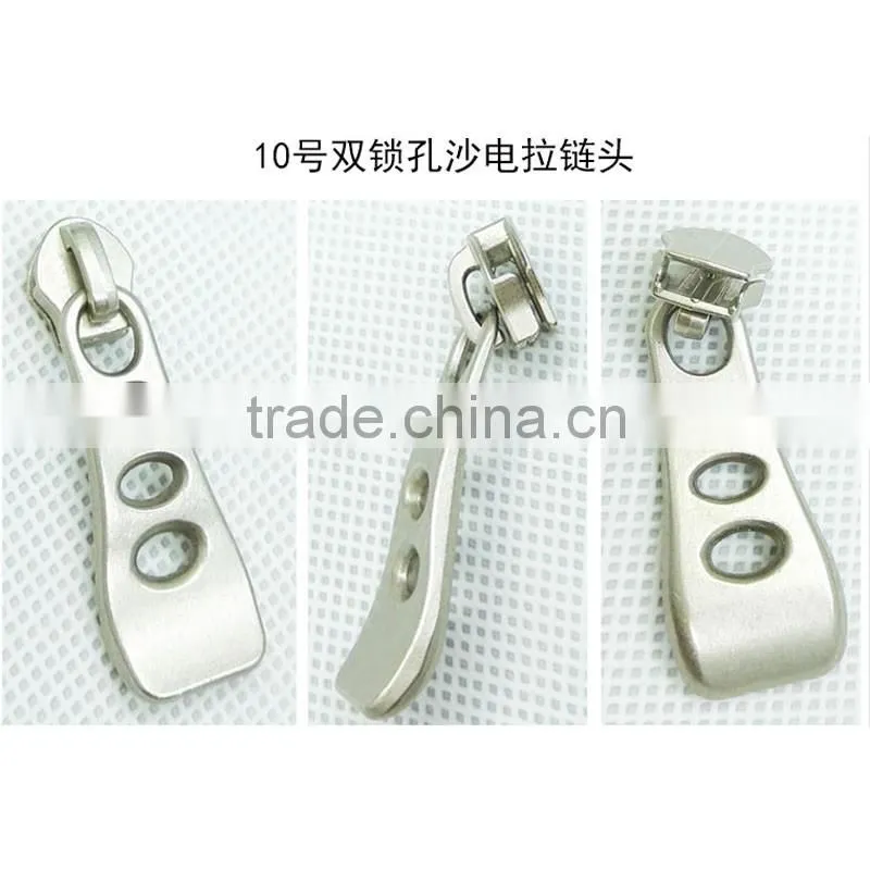 Accessory Holesale Corn Teetle Shiny Gold Metal Zipper For Luggage Bags