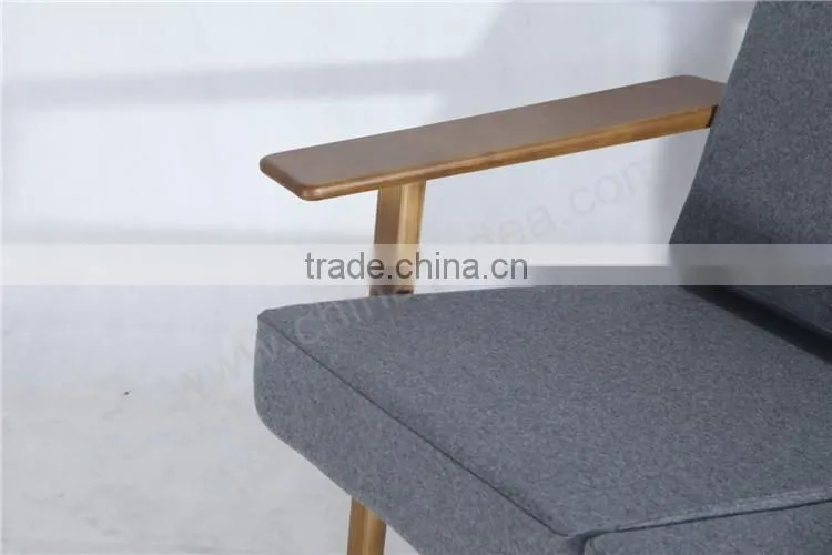 Solid Varnished Wooden Chair Hans wegner 2 seat Plank sofa