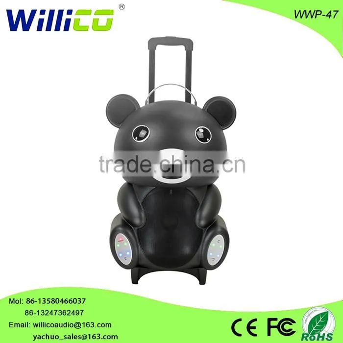 Beautiful design plastic portable speakers with light and RC