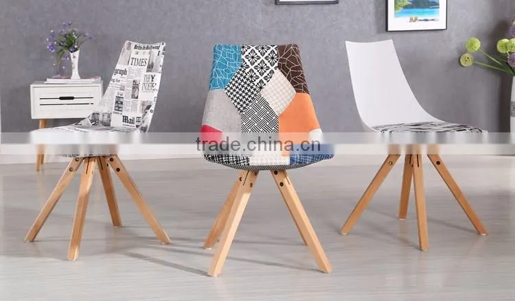 Comfortable fabric coverd wood legs computer chair