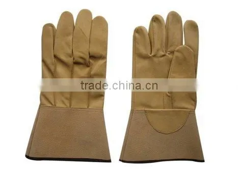 Soft Pigskin Tig Welding Glove with 3 Stitches on Back