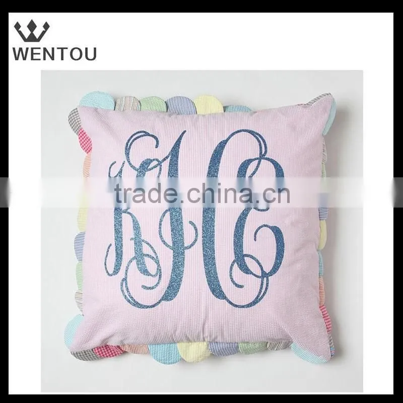 Scalloped edge Seersucker Pillow Cover
