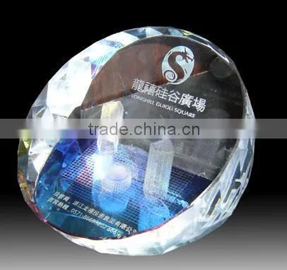 2016 Engraved fancy crystal paperweight for souvenir