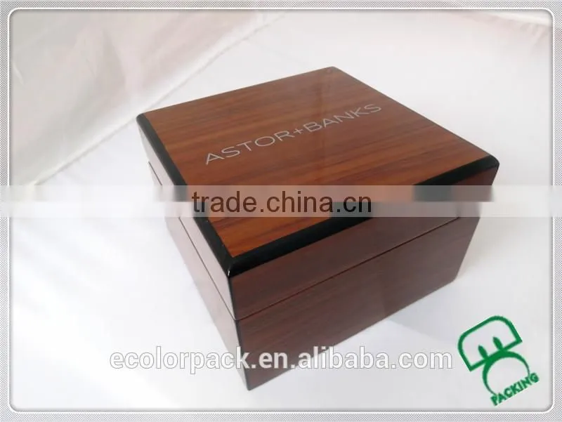 Custom logo Laquer MDF Woodgrained Wooden Watch box