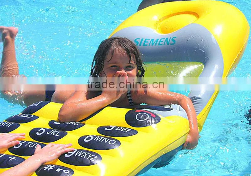 Inflatable swimming pool noodles