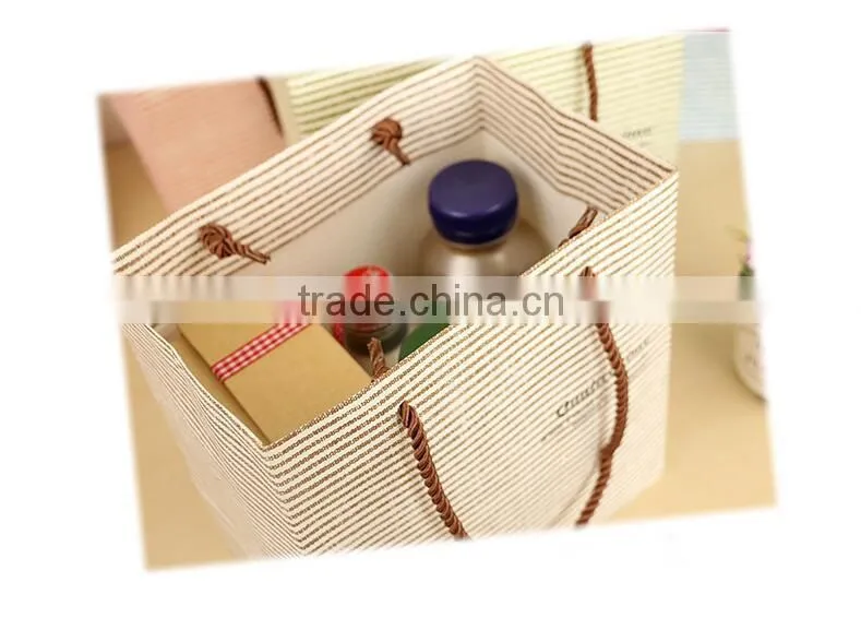 Most popular products china wholesale customised paper shopping bag famous brand