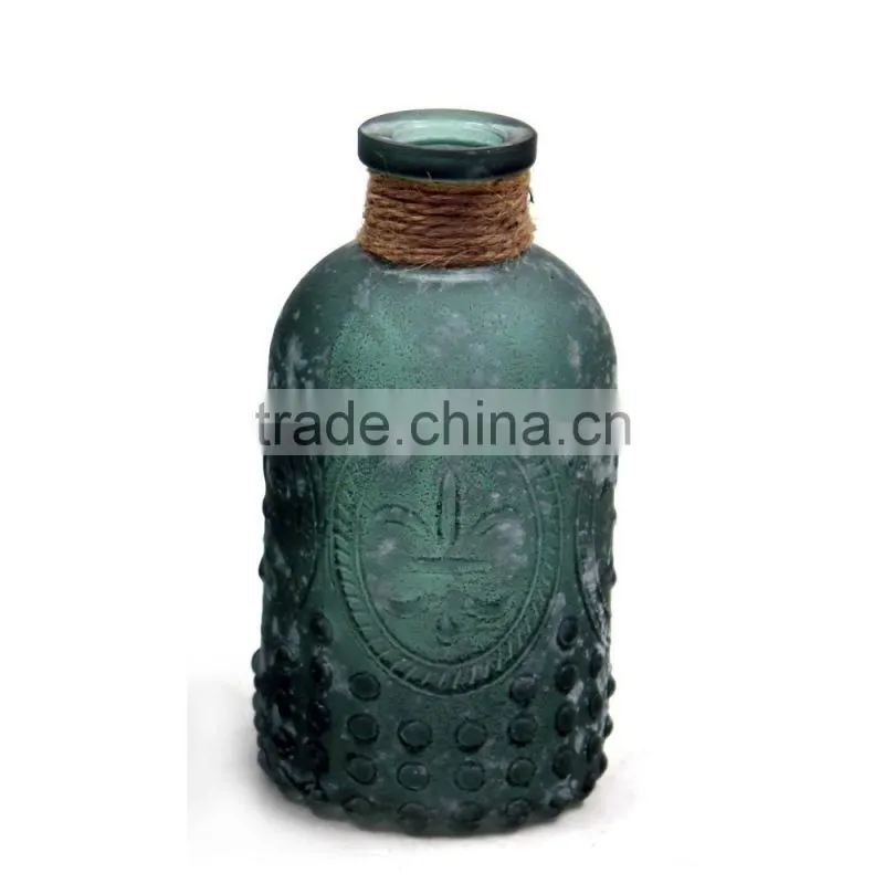 cheap embossment small glass flower vase