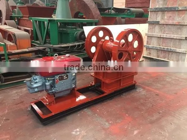 PE150*250 mini stone jaw crusher, small mobile jaw crusher for sale