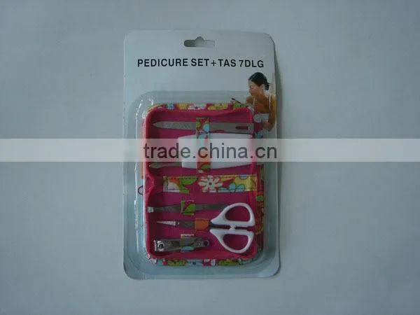 7 Set manicure and pedicure equipment