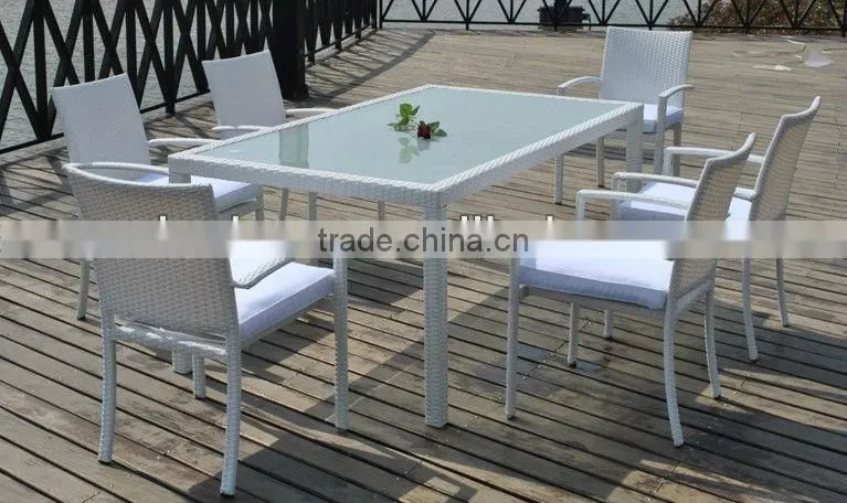 New Compact Cheap Dining Set Table And Chairs AK1352