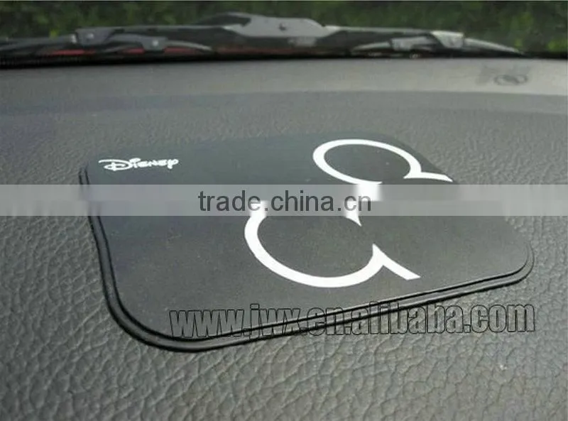 Grip easy Car Accessories Silicone Non-slip Mat for Mobile Phone Anti-slip Pad for Car Plastic Mat supplier