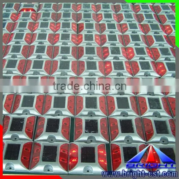8KN LED Solar Road Stud, LED Traffic Signs 5 Years Warranty, LED Road Stud 10 Hours per night