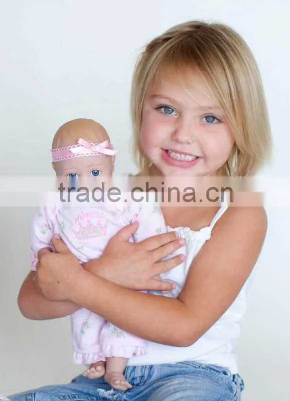 2012 newest fashion design baby doll clothes