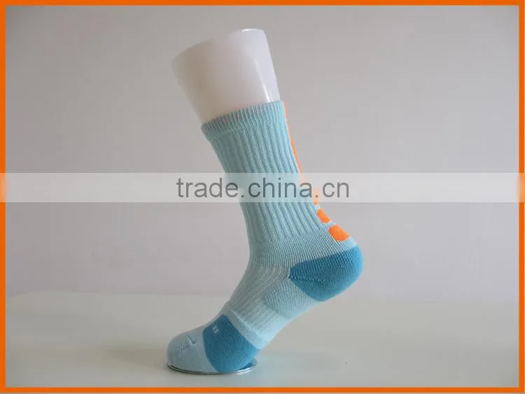 Good Wholesale Custom Knitted Elite Socks Manufacturers