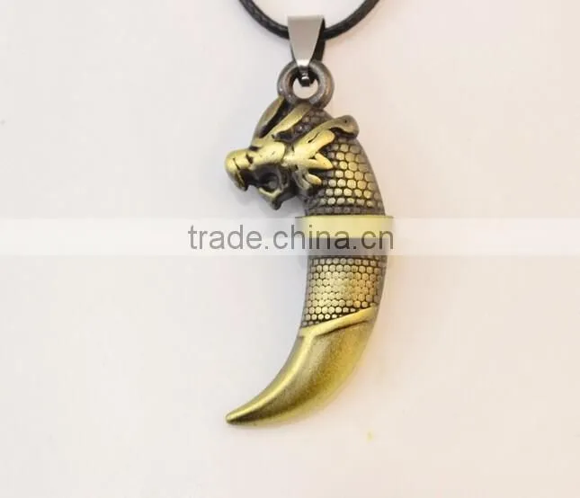 Popular PUNK charm wolf tooth pendants Necklace gift