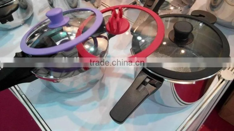 2014 hot selling silicone suction lids cover