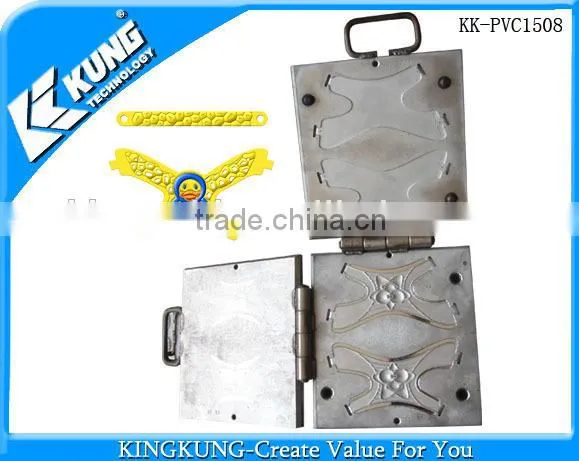 Three color PVC strap mould