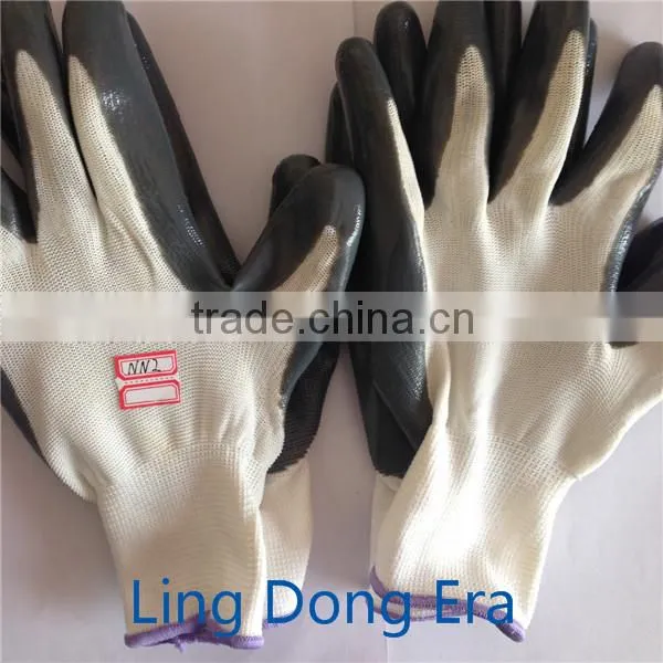 10 gauges nylon knitted working glove with black nitrile coated